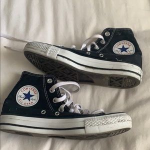 Black high top converse